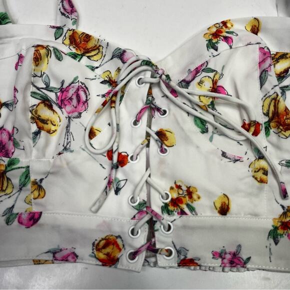 Wayf Seanna floral crop top white - Medium - Picture 4 of 11